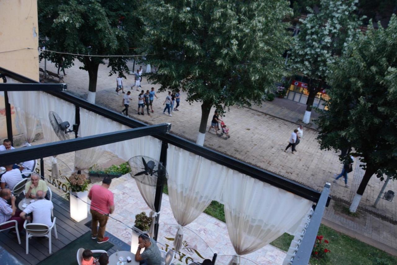 Royal Hotel Peshkopi Albania エクステリア 写真